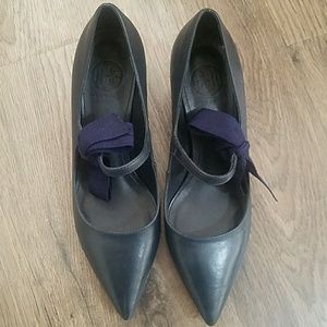 Tory burch Beverly heel pump